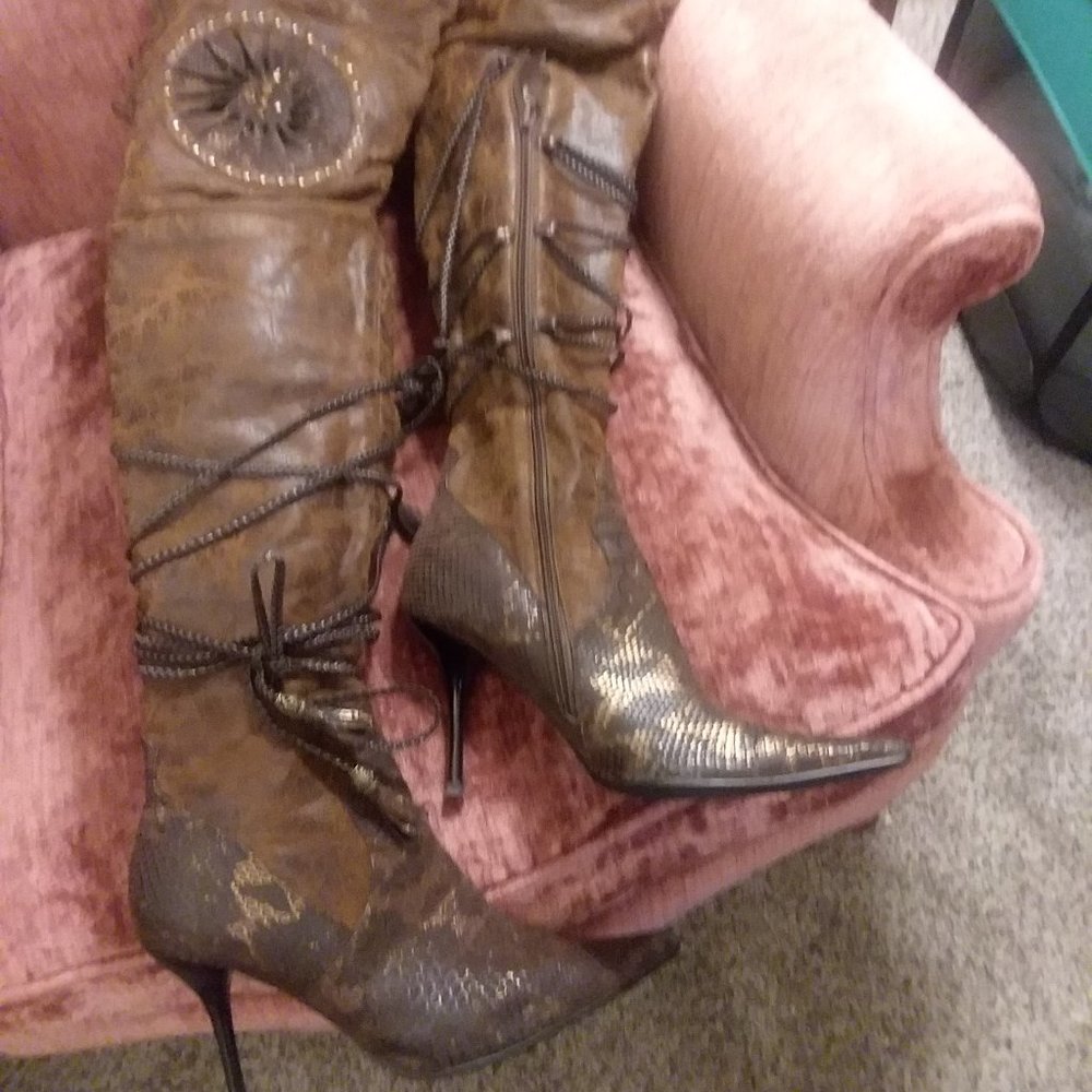 Gorgeous but badass over the knee rockin' boots